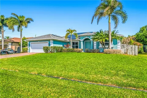 $439,000 | 1681 Southwest Crawford Avenue, Port St. Lucie, FL 34953