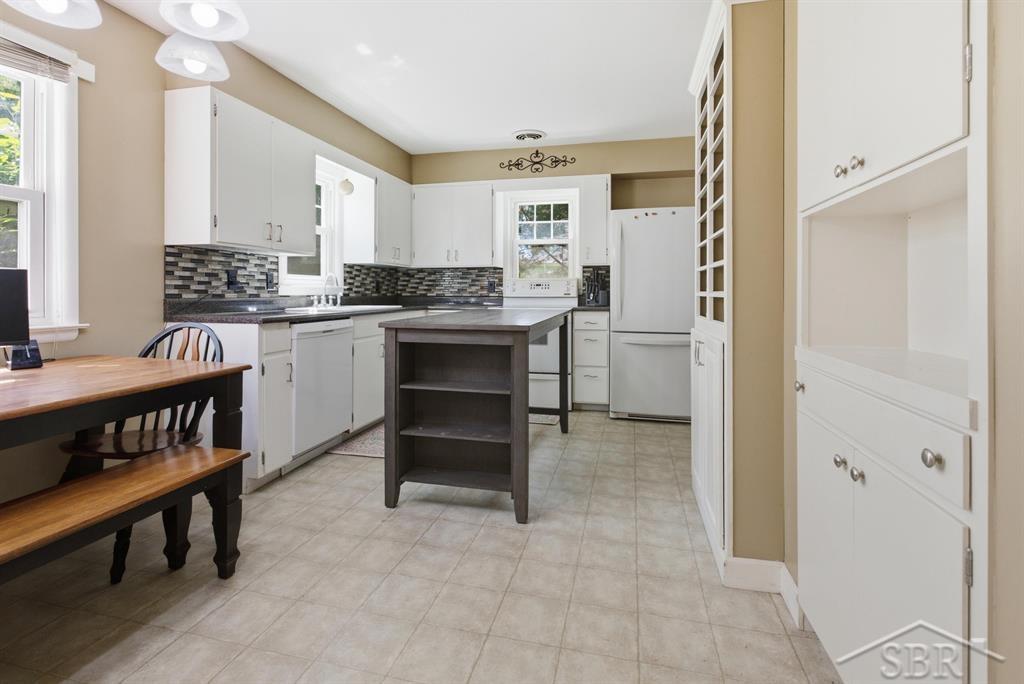 1405 Helen Street Bay City, MI 48708 - Photo 8 of 20
