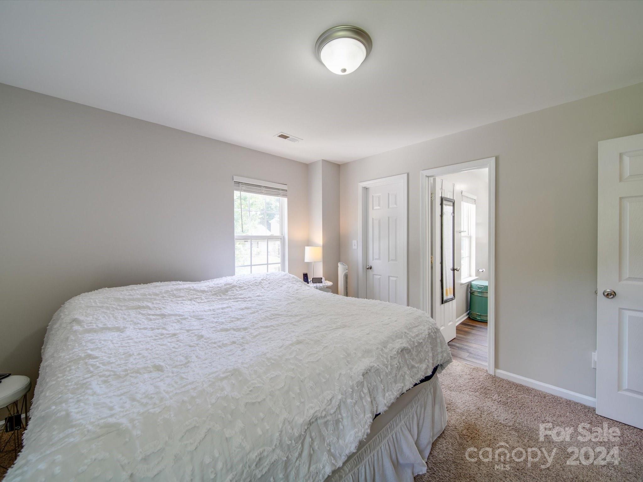 5301 Javitz Road Charlotte, NC 28216 - Photo 23 of 43 Gallery Image 23