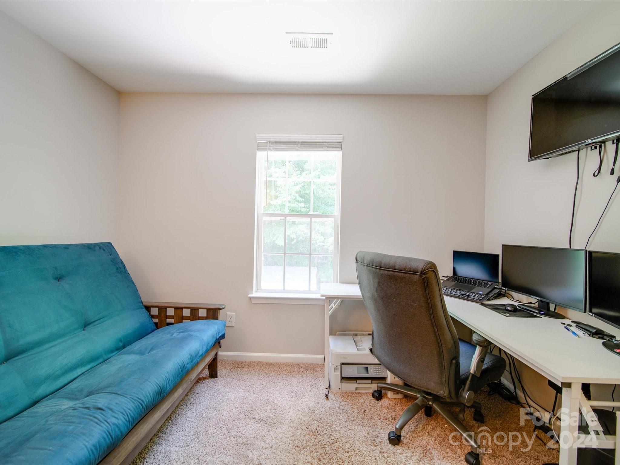 5301 Javitz Road Charlotte, NC 28216 - Photo 32 of 43 Gallery Image 32
