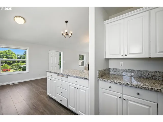 $599,995 | 5609 Southeast 117th Avenue, Portland, OR 97266