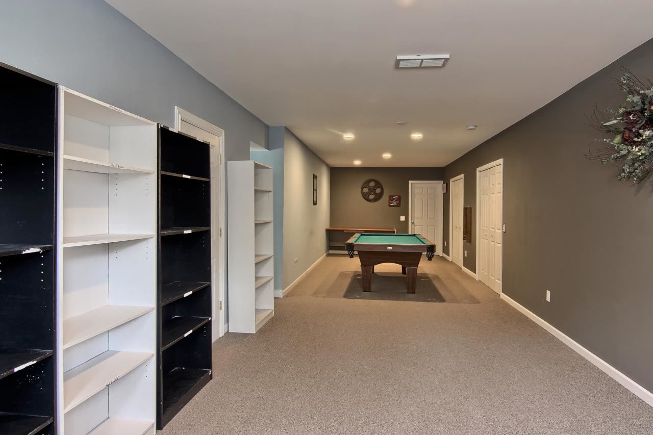 776 Napolean Way Traverse City, MI 49696 - Photo 18 of 27 1845870-17.JPG