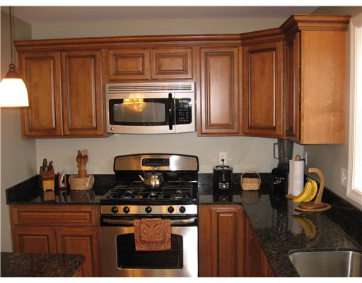 12 Mowrey Road Westerly, RI 02891 - Photo 5 of 20 Kitchen.