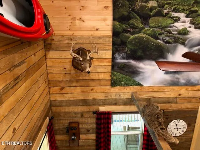 $1,350,000 | 4716-4728 Fred Jennings Road, Walland, TN 37886