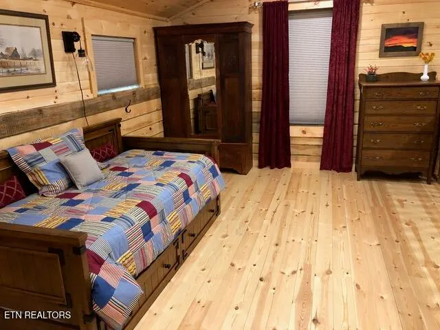 $1,350,000 | 4716-4728 Fred Jennings Road, Walland, TN 37886