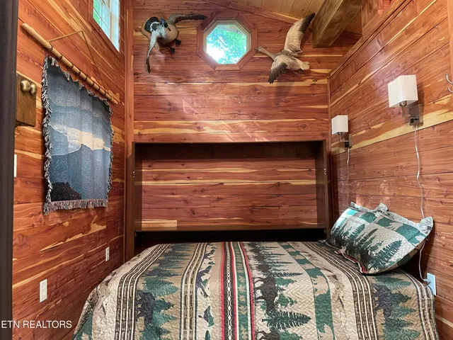 $1,350,000 | 4716-4728 Fred Jennings Road, Walland, TN 37886