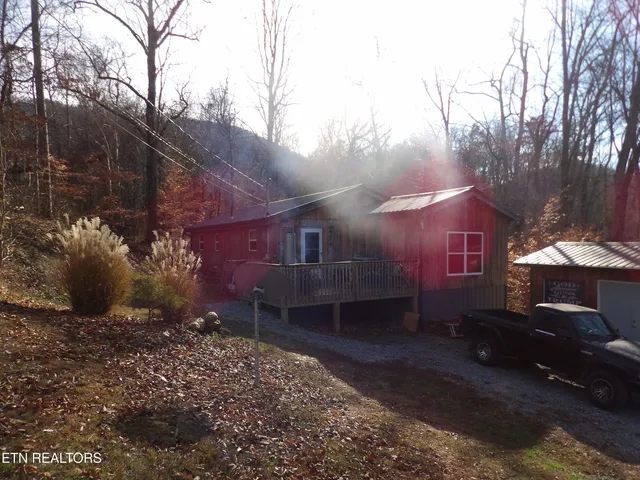 $1,350,000 | 4716-4728 Fred Jennings Road, Walland, TN 37886