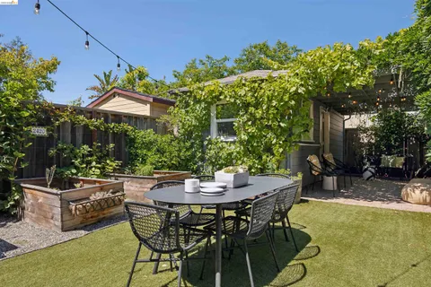 $998,000 | 2420 Carmel Street, Oakland, CA 94602