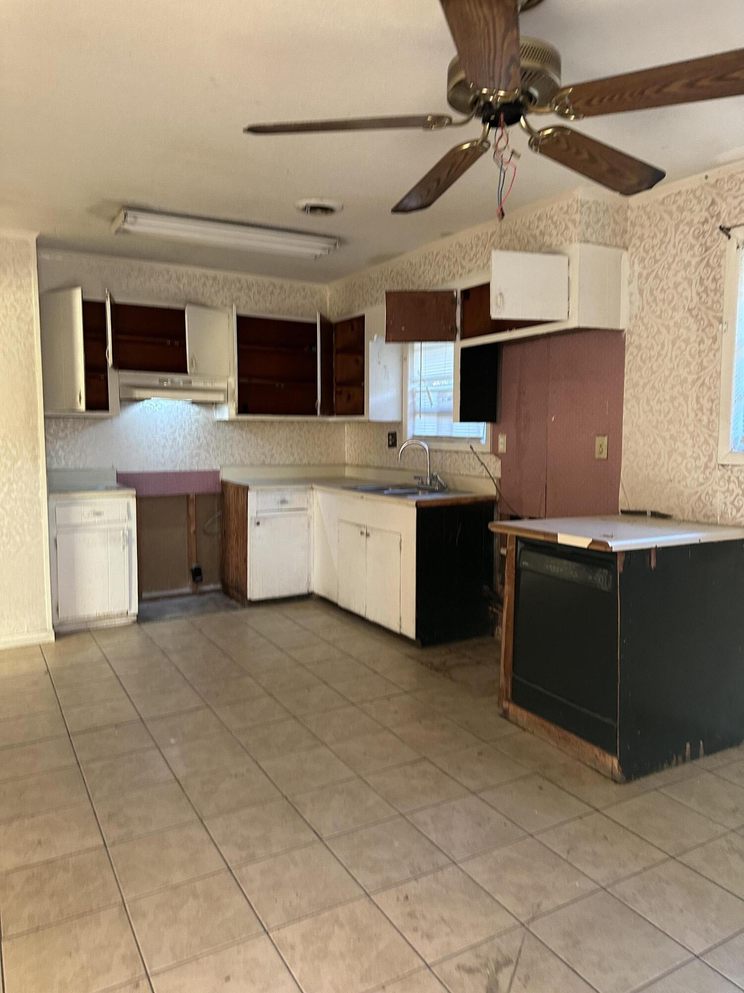 3602 Audubon Place Augusta, GA 30906 - Photo 7 of 22 IMG_3065