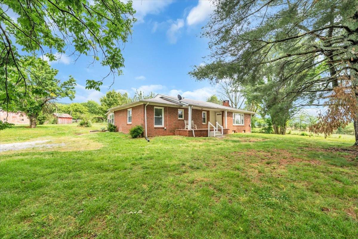 30 J D Ring Road Hillsboro, TN 37342 - Photo 27 of 39