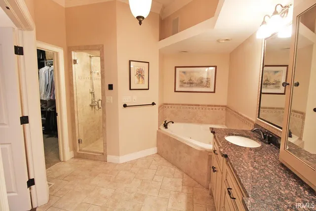 $499,900 | 1512 Victoria Green Boulevard, Evansville, IN 47715