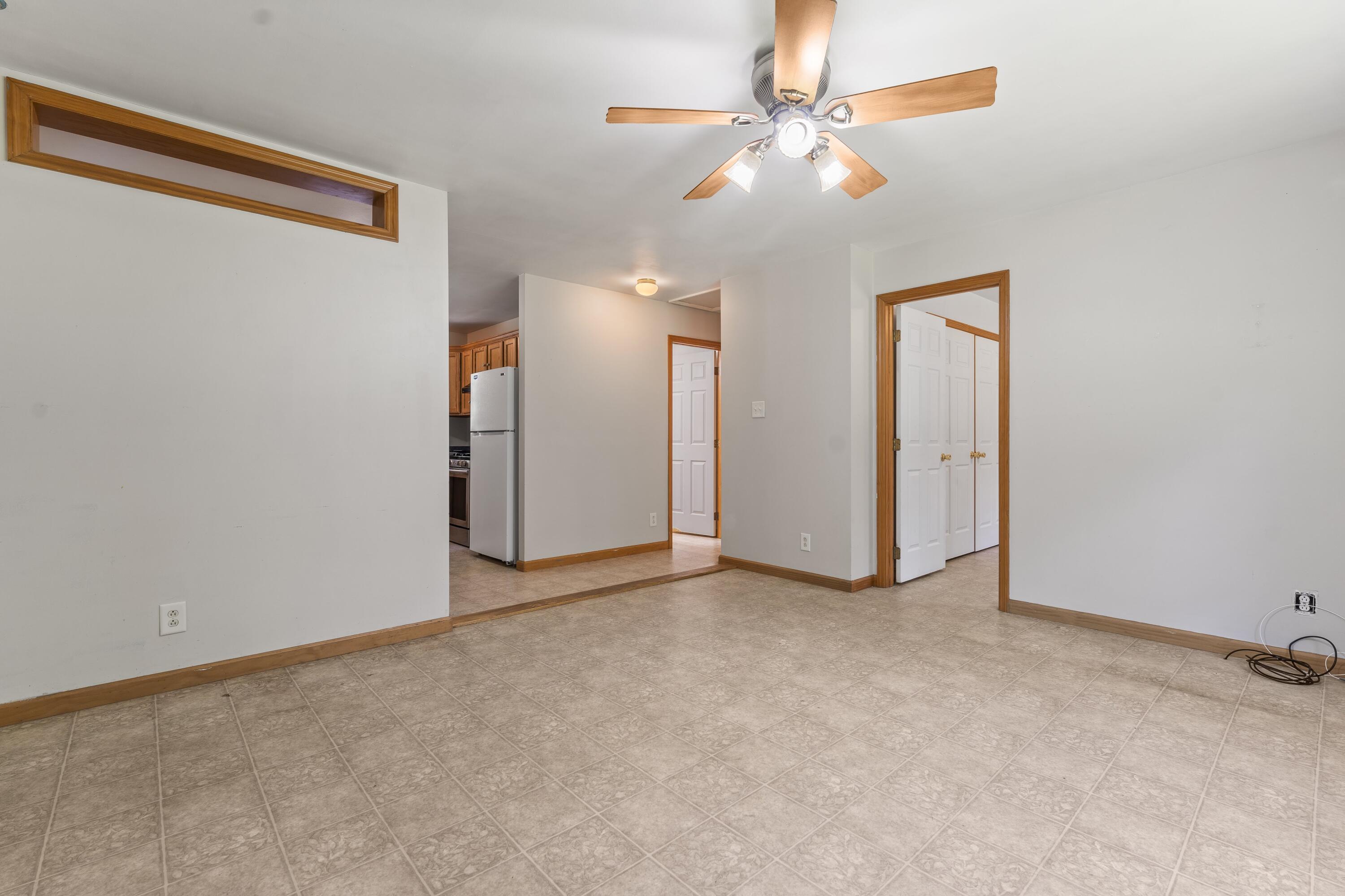 8 Colby Road Westport Island, ME 04578 - Photo 2 of 22 DSC01857