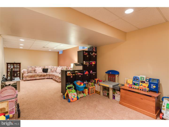 12 Rockingham Drive Marlton, NJ 08053 - Photo 14 of 25 Basement - Finished