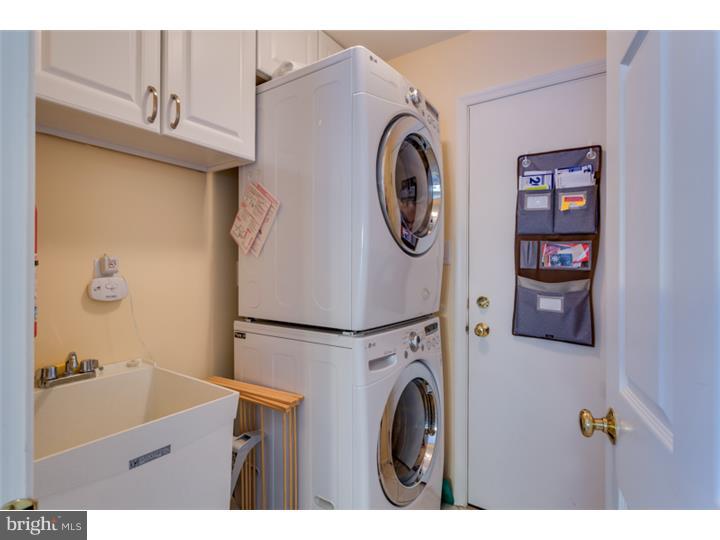 12 Rockingham Drive Marlton, NJ 08053 - Photo 9 of 25 Laundry Room