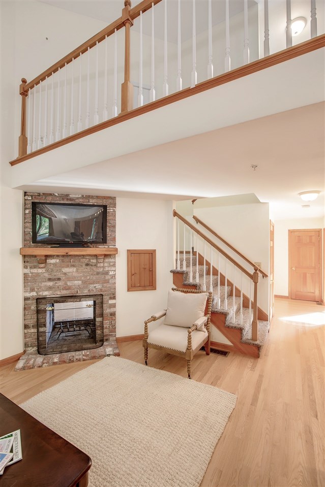 125 Bunker Hill Road New Boston, NH 03070 - Photo 12 of 34 Gallery Image 12