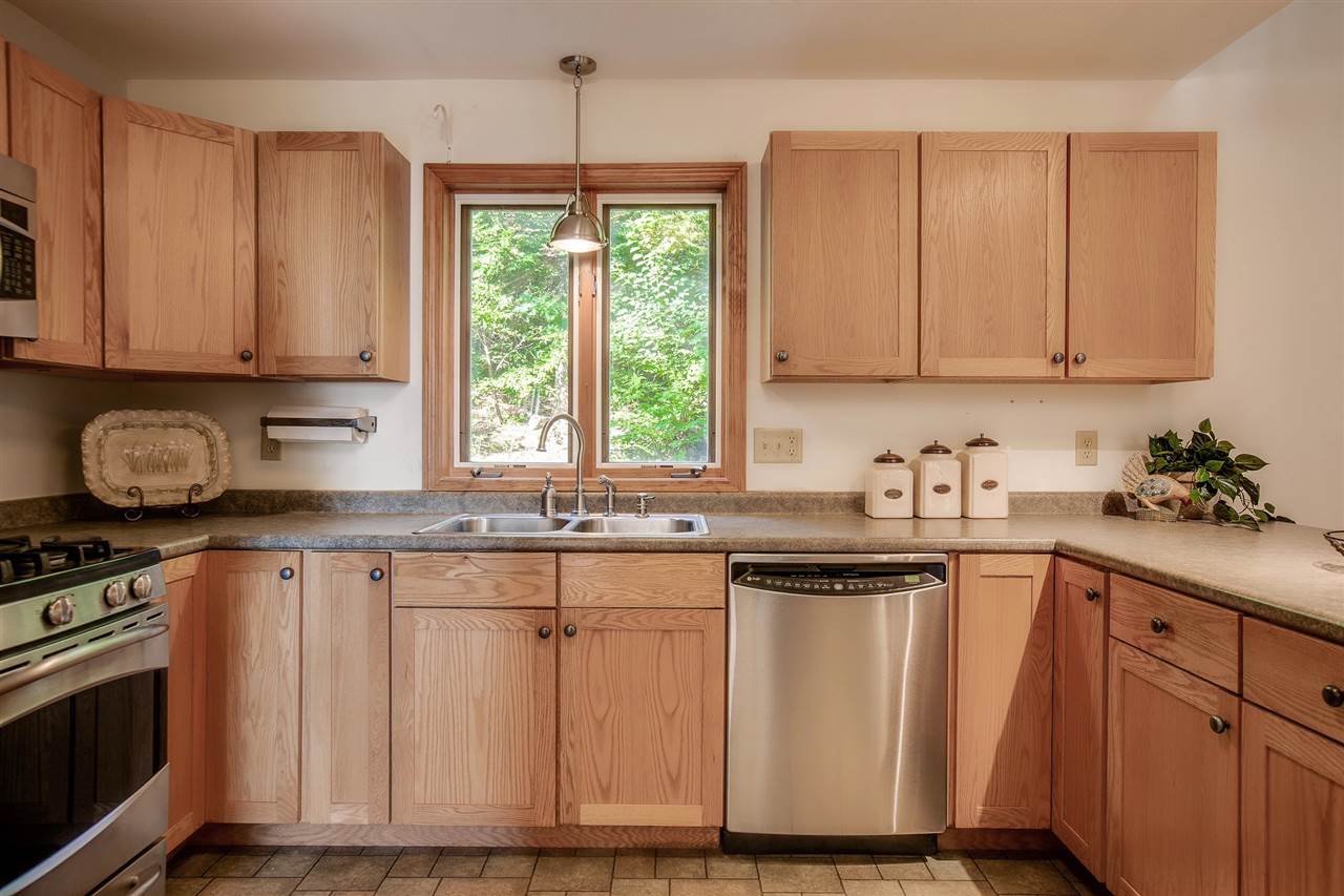 125 Bunker Hill Road New Boston, NH 03070 - Photo 15 of 34 Gallery Image 15