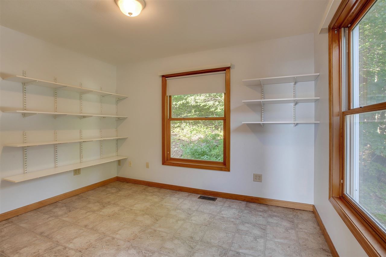 125 Bunker Hill Road New Boston, NH 03070 - Photo 20 of 34 Gallery Image 20
