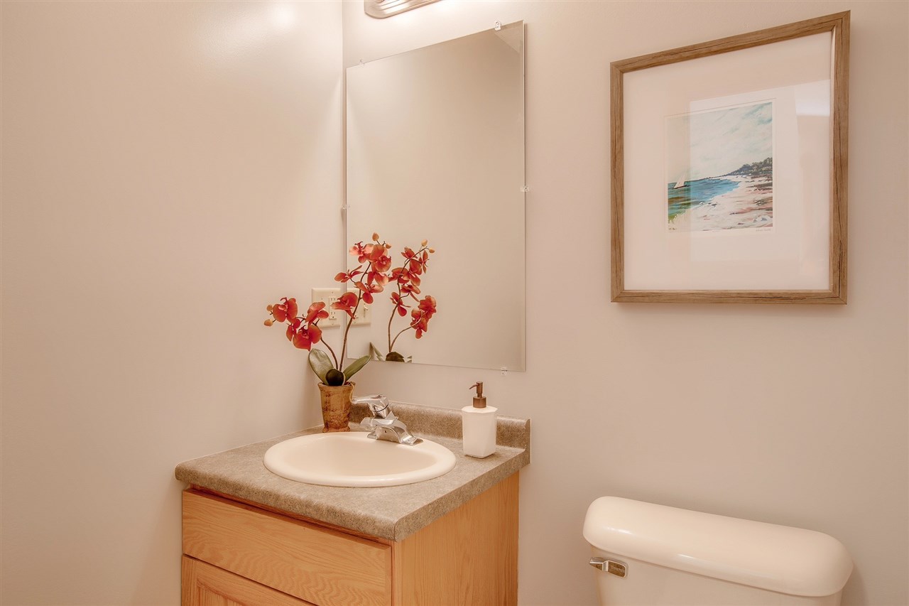 125 Bunker Hill Road New Boston, NH 03070 - Photo 22 of 34 Gallery Image 22