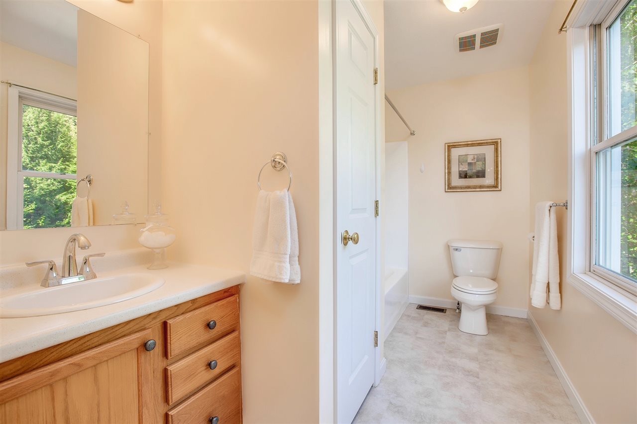 125 Bunker Hill Road New Boston, NH 03070 - Photo 26 of 34 Gallery Image 26