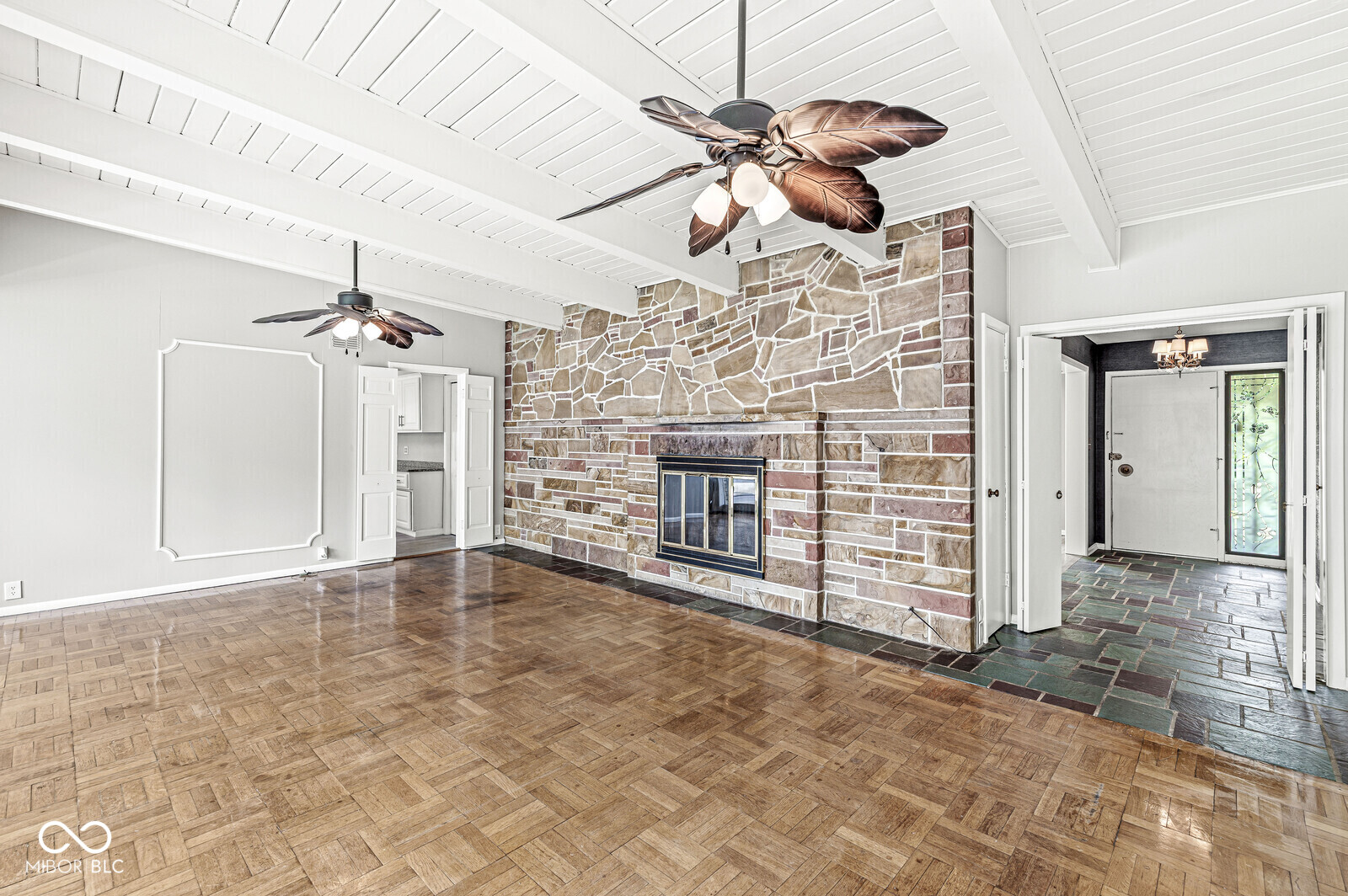 6630 Spring Mill Road Indianapolis, IN 46260 - Photo 26 of 44 Gallery Image 26