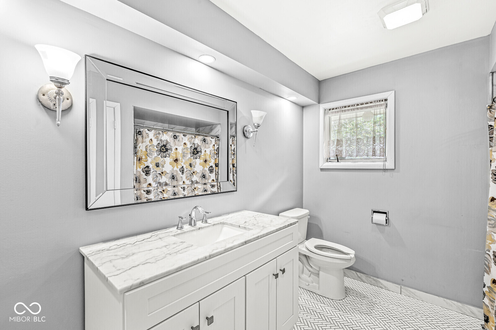 6630 Spring Mill Road Indianapolis, IN 46260 - Photo 35 of 44 Gallery Image 35