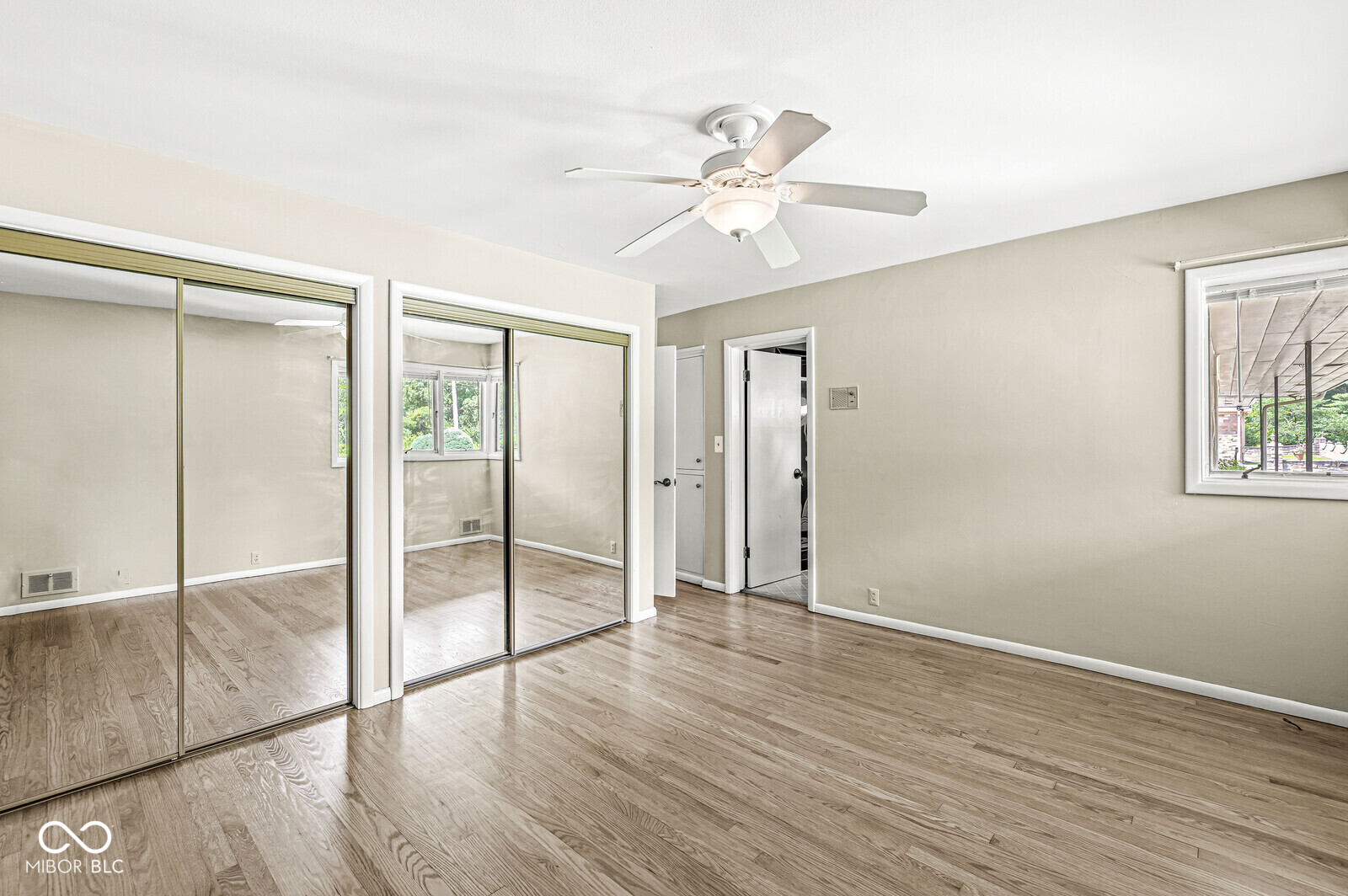 6630 Spring Mill Road Indianapolis, IN 46260 - Photo 38 of 44 Gallery Image 38