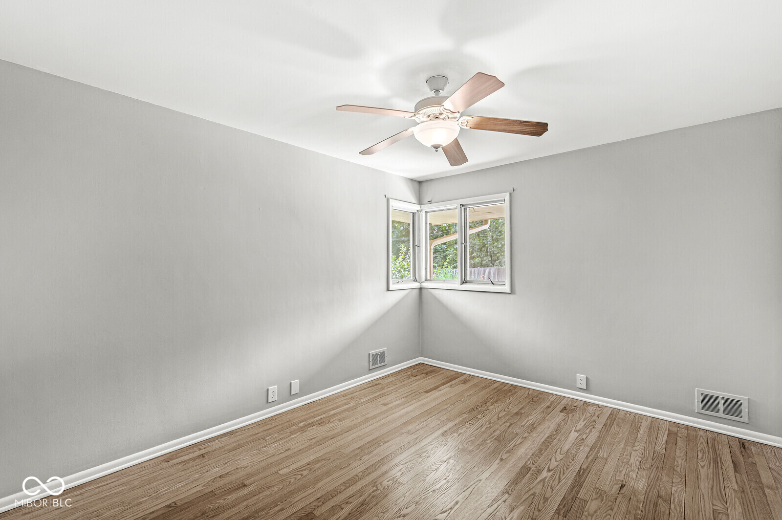 6630 Spring Mill Road Indianapolis, IN 46260 - Photo 41 of 44 Gallery Image 41