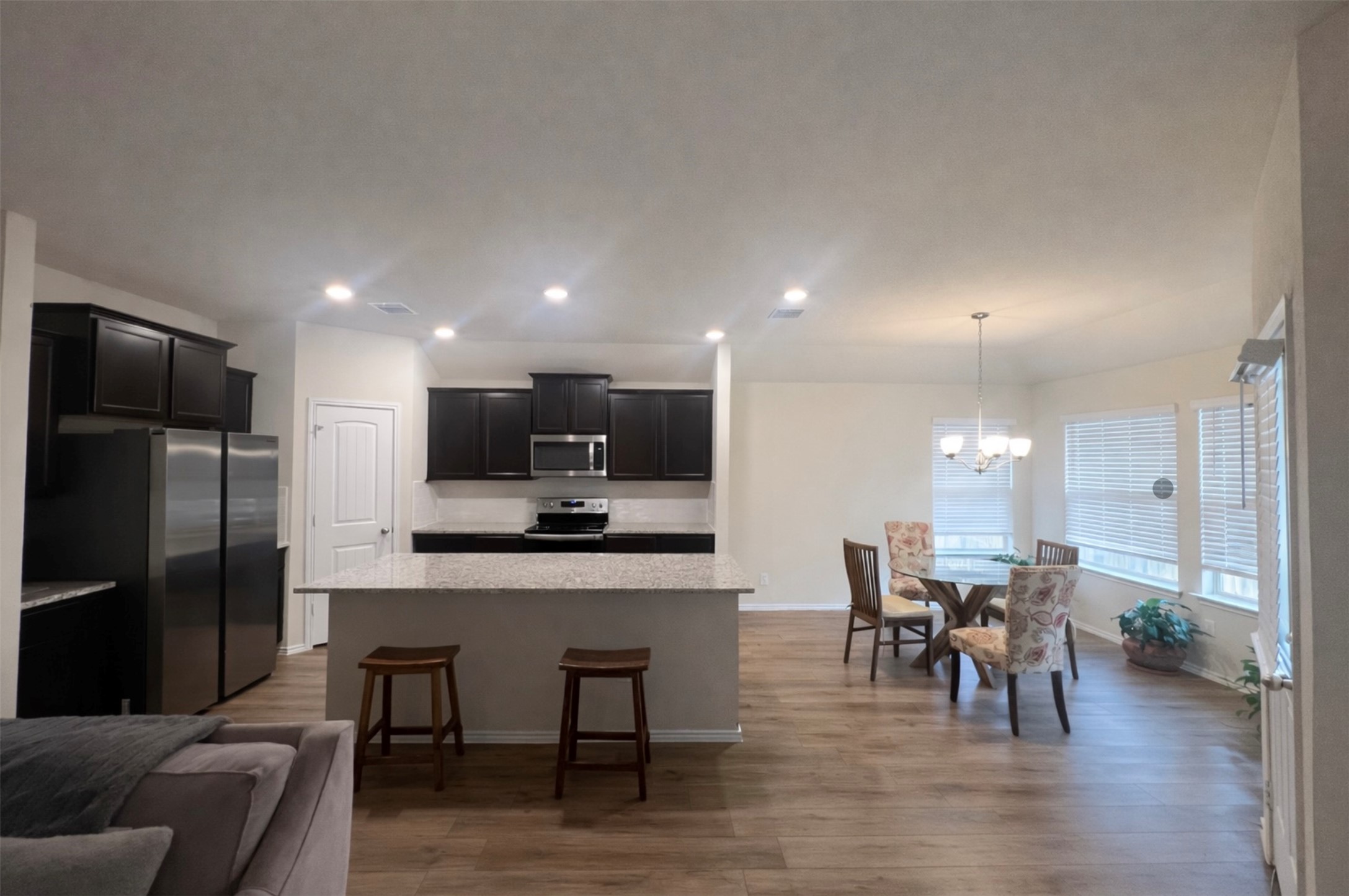 148 Pivot Drive Taylor, TX 76574 - Photo 5 of 9