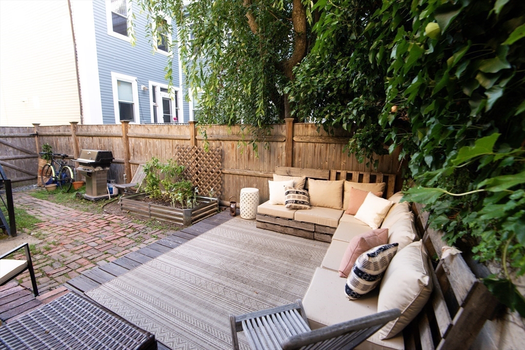 2 Seminary Street, Unit 2 Boston, MA 02129 - Photo 16 of 23 Gallery Image 16