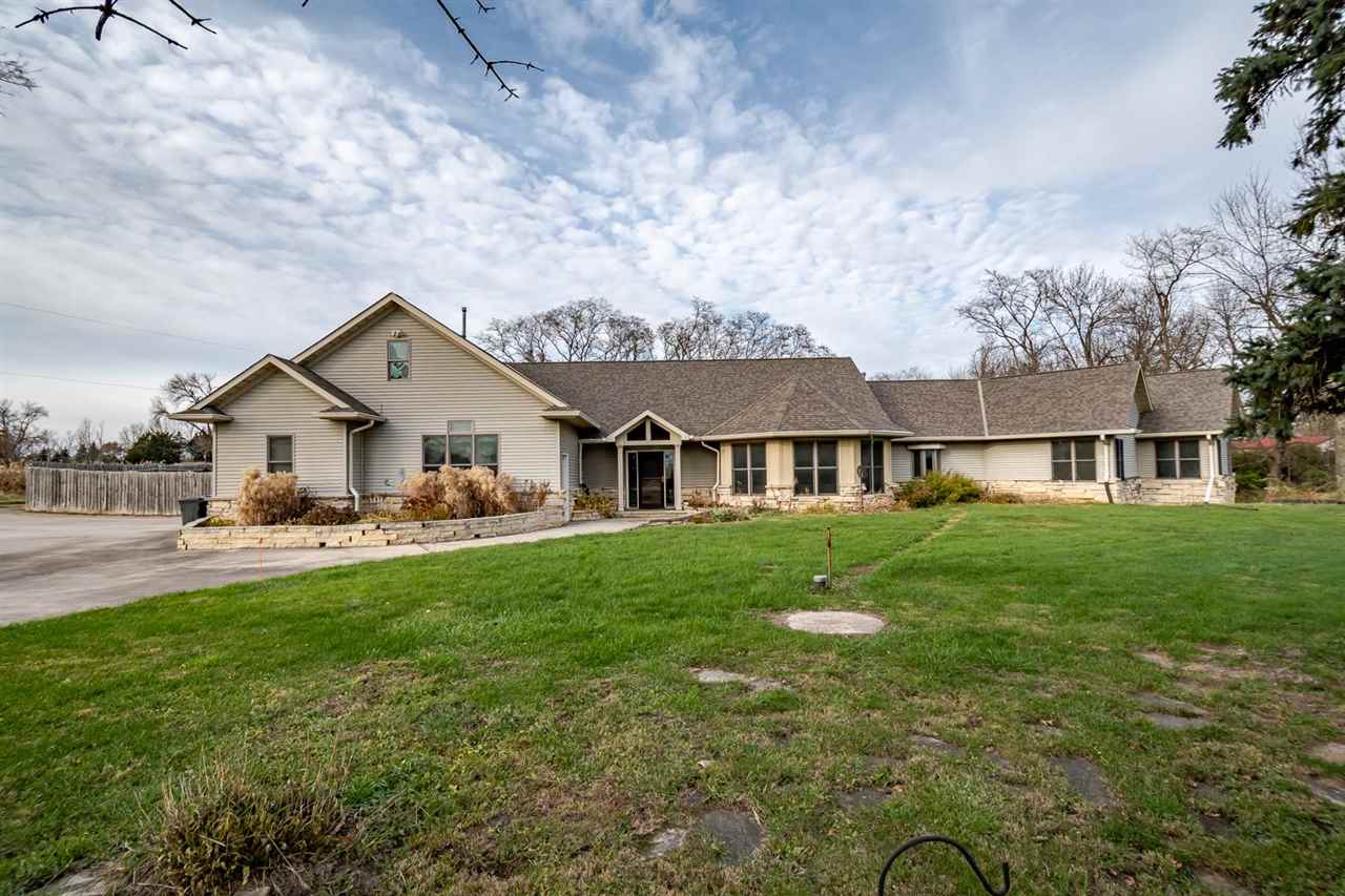 2659 Newport Road Northeast Solon, IA 52333 - Photo 1 of 44 Gallery Image 1