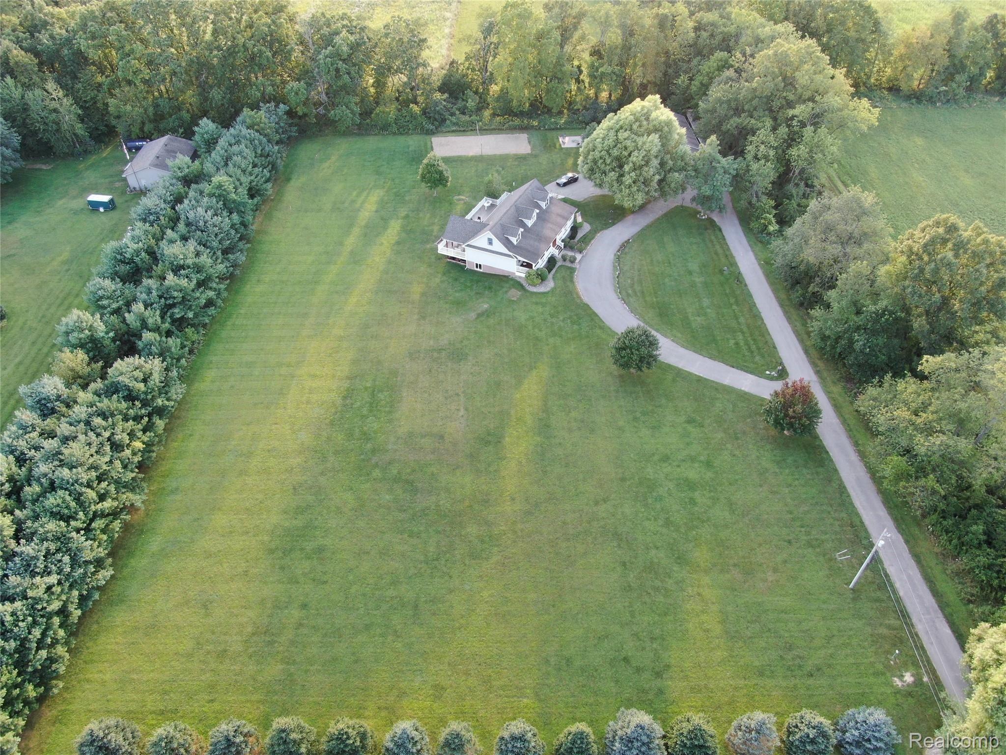 6237 Denton Hill Road Fenton, MI 48430 - Photo 74 of 81 DJI_0001.jpg