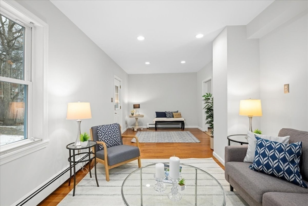43 Longwood Road Reading, MA 01867 - Photo 15 of 32 Gallery Image 15