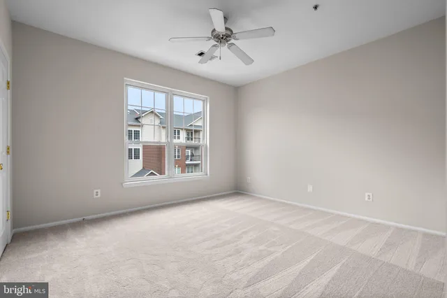 $500,000 | 1570 Spring Gate Dr., Unit 7303, McLean, VA 22102