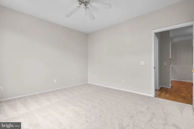 $500,000 | 1570 Spring Gate Dr., Unit 7303, McLean, VA 22102