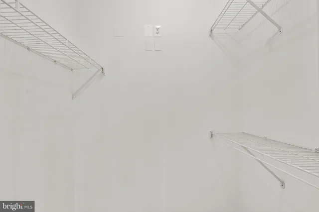 $500,000 | 1570 Spring Gate Dr., Unit 7303, McLean, VA 22102