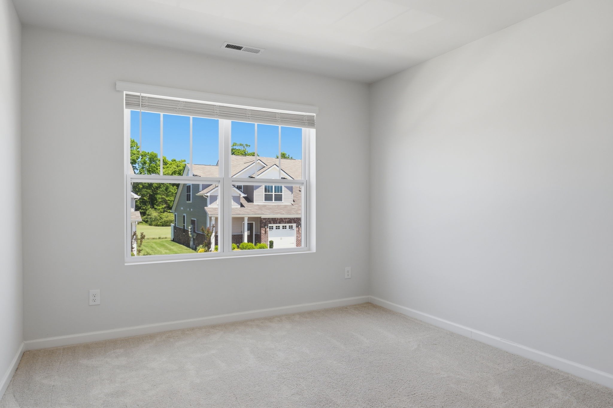 473 Alcott Way Spring Hill Spring Hill, TN 37174 - Photo 19 of 24 an empty room with windows and closet