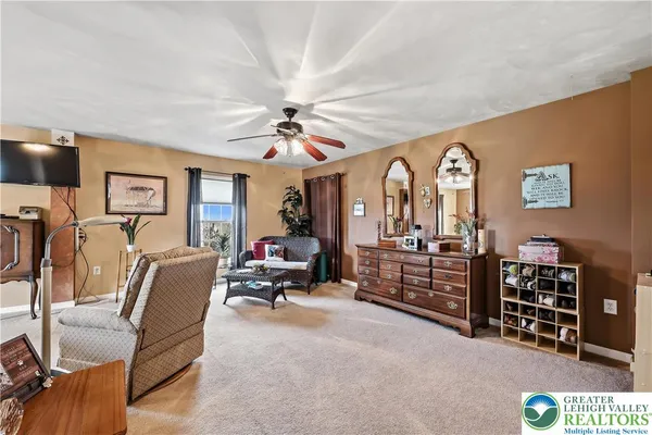 $799,900 | 6292 Sandy Court, New Tripoli, PA 18066
