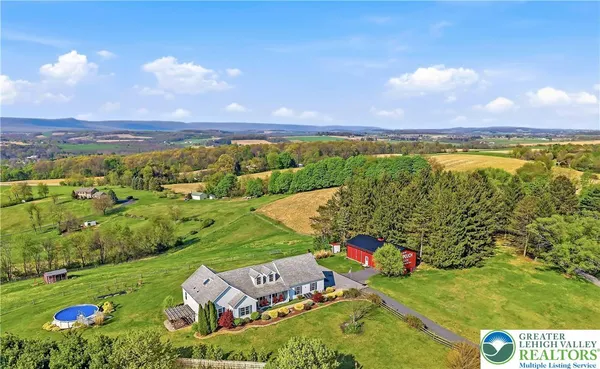 $799,900 | 6292 Sandy Court, New Tripoli, PA 18066