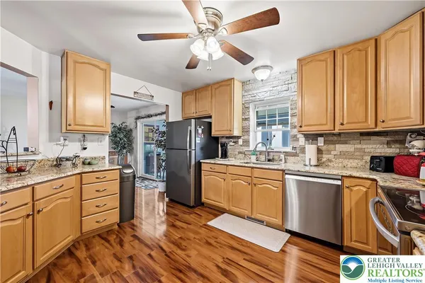 $799,900 | 6292 Sandy Court, New Tripoli, PA 18066