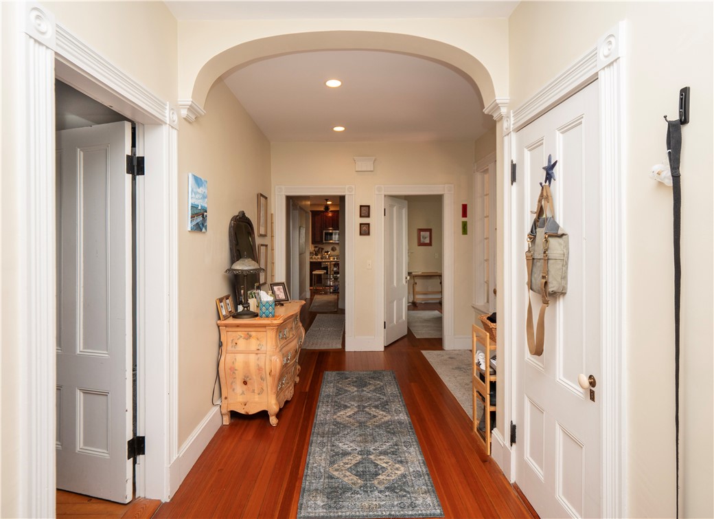 17 Lincoln Street Newport, RI 02840 - Photo 17 of 50