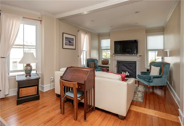 $1,850,000 | 17 Lincoln Street, Newport, RI 02840