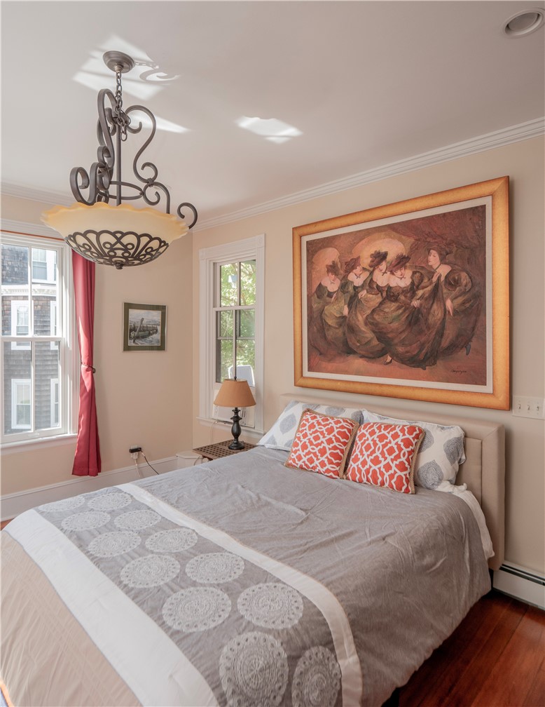 17 Lincoln Street Newport, RI 02840 - Photo 35 of 50