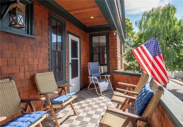 $1,850,000 | 17 Lincoln Street, Newport, RI 02840