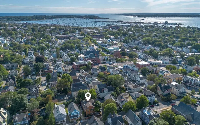 $1,850,000 | 17 Lincoln Street, Newport, RI 02840
