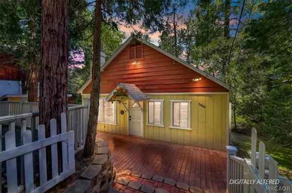 $380,000 | 23938 Park Lane, Crestline, CA 92325