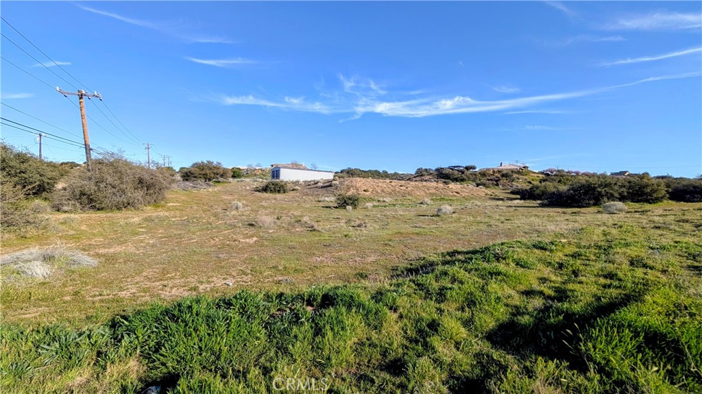 10735 Ranchero Road Oak Hills, CA 92344 - Photo 12 of 15