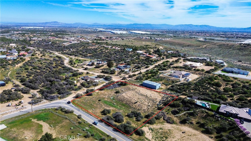 10735 Ranchero Road Oak Hills, CA 92344 - Photo 3 of 15