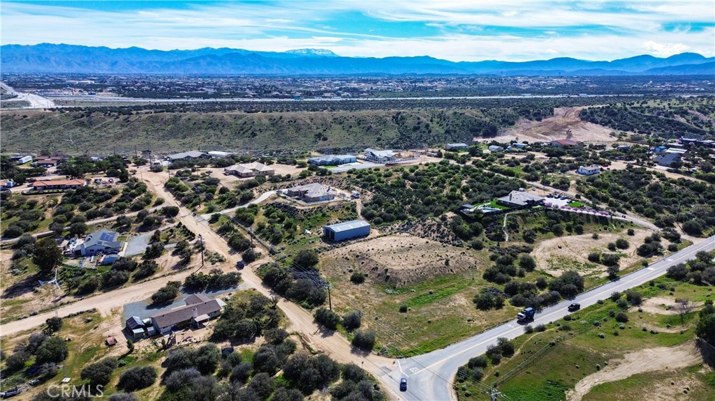 10735 Ranchero Road Oak Hills, CA 92344 - Photo 10 of 15