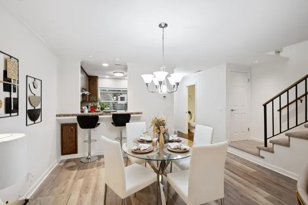 $1,099,888 | 2071 Plymouth Street, Unit J, Mountain View, CA 94043