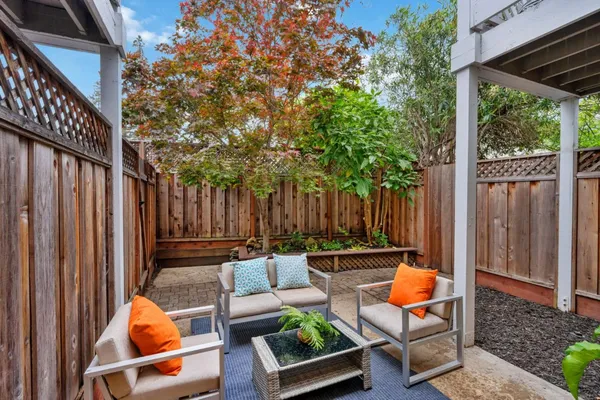 $1,099,888 | 2071 Plymouth Street, Unit J, Mountain View, CA 94043